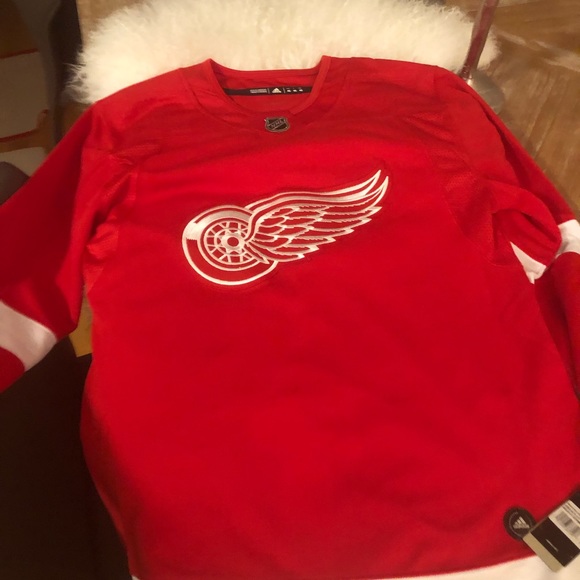 SOLD!Auth. Mens Adidas Detroit Red Wings jers SZ S - Picture 5 of 13